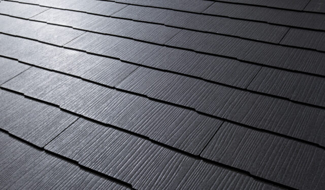 ケイミュー社の屋根材遮熱グラッサの写真