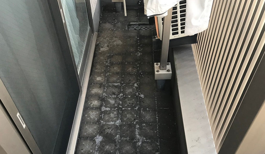 ベランダ防水ビフォー