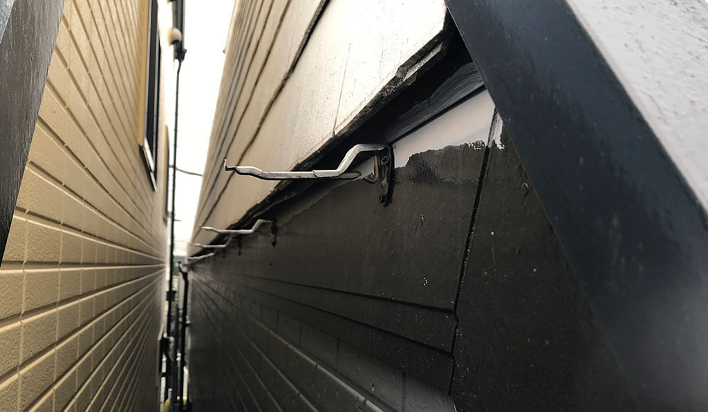 雨どい部分交換工事ビフォー