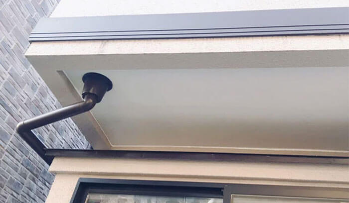 ベランダ下に飾りマスがついているタイプ