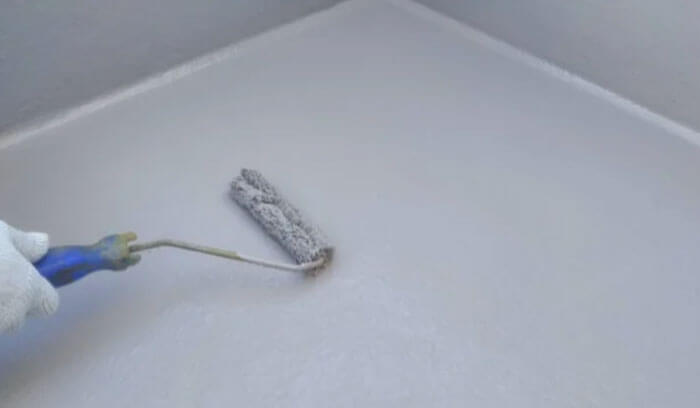 FRP防水の塗り替えとは？