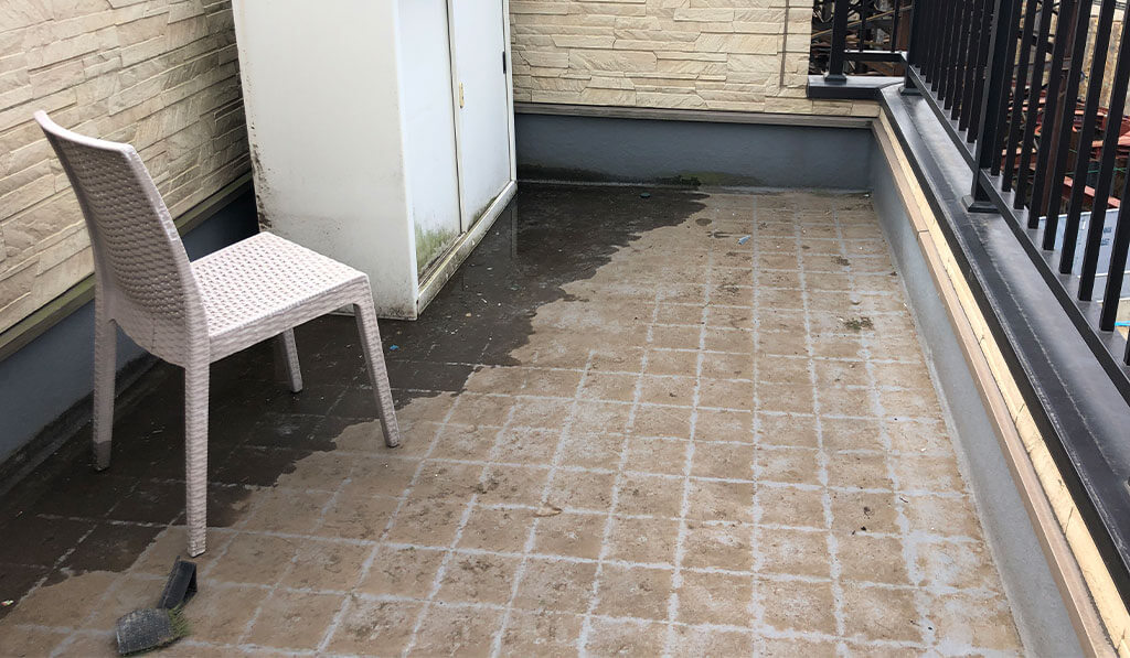 ベランダ防水工事（ビフォー）