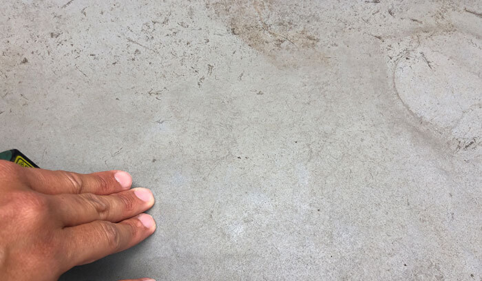 ベランダの床が「ぷにぷにする・・・」これって大丈夫?