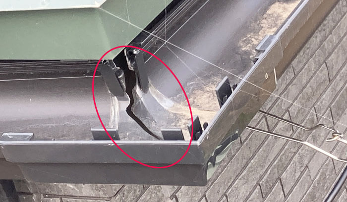 施工不良や接続部の緩み