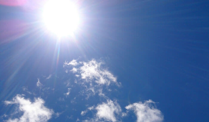 紫外線・雨風の影響を直接受けやすい