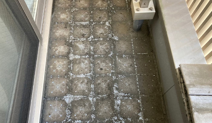 4｜タイルマットや人工芝を敷きっぱなし