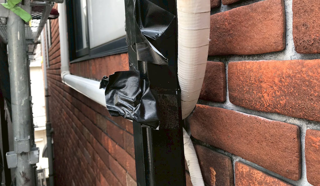 雨どい部分交換工事ビフォー②