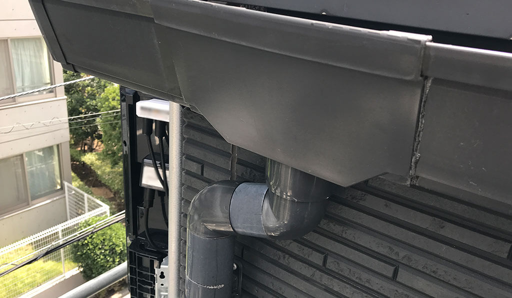 雨どい交換工事ビフォー①