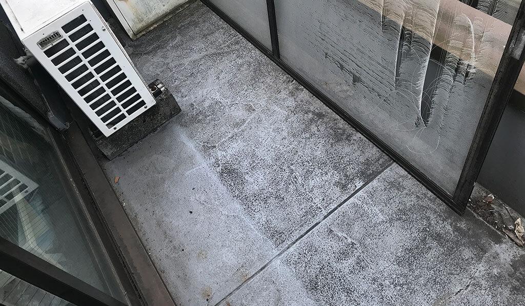 工事前のベランダ