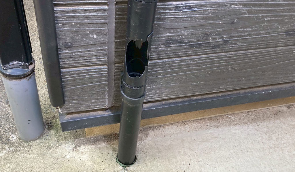 工事前の雨どい