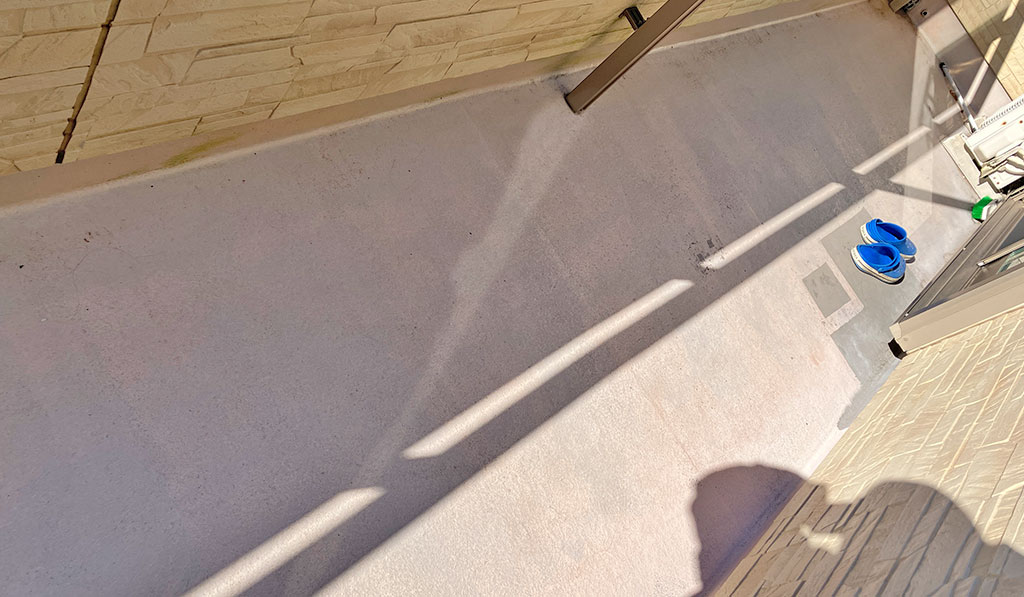 ベランダ防水工事ビフォー写真①